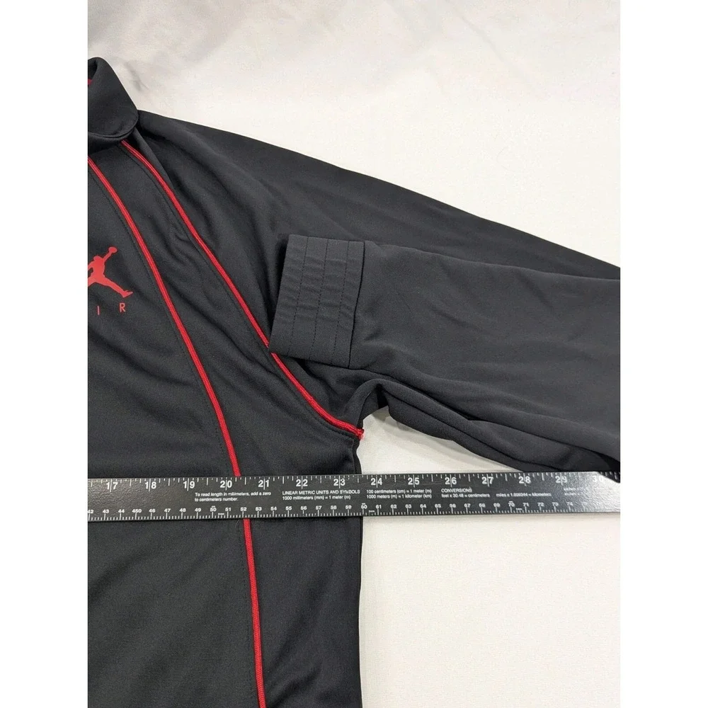 Jordan Men's XL Track Jacket Black Red Piping Full Double Pockets‎ Excellent